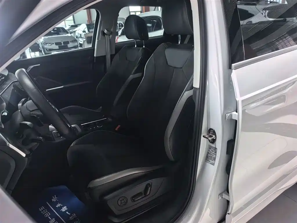 Audi Q3 2019 35 TFSI Fashion Sport фото 8