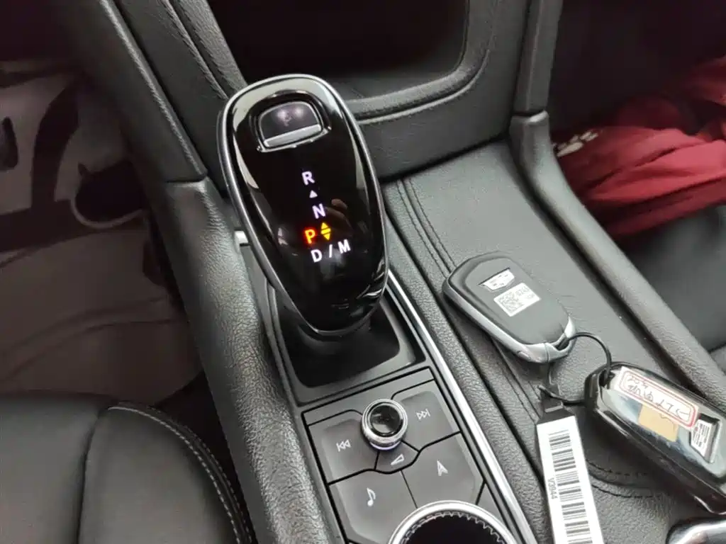 Cadillac XT5 2020 Facelift 28T Luxury Model фото 14
