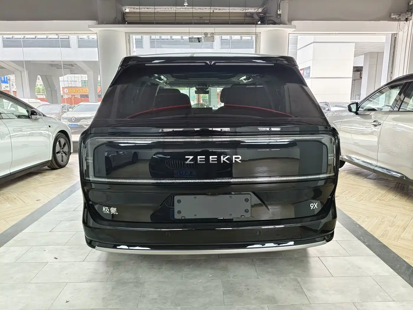 ZEEKR 9X 2026 2025 Standard Edition