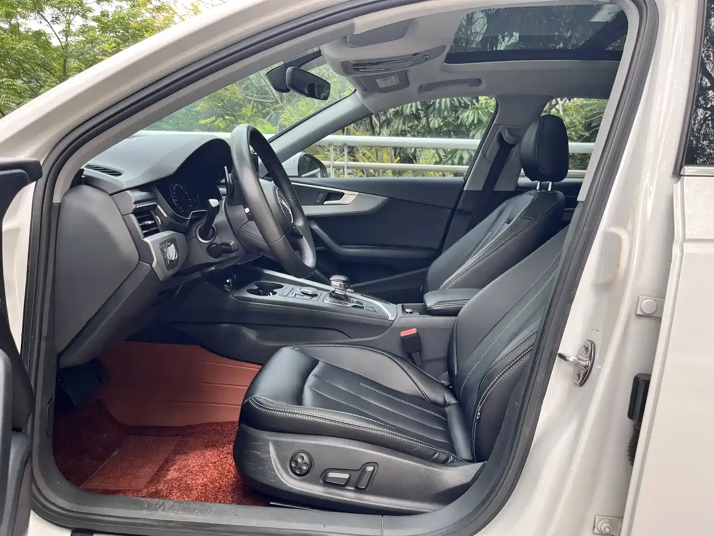 Audi A4L 2019 40 TFSI Progressive (China V) фото 4