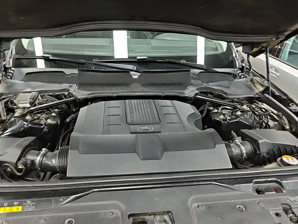 Land Rover Discovery 2019 3.0 SC V6 HSE фото 20
