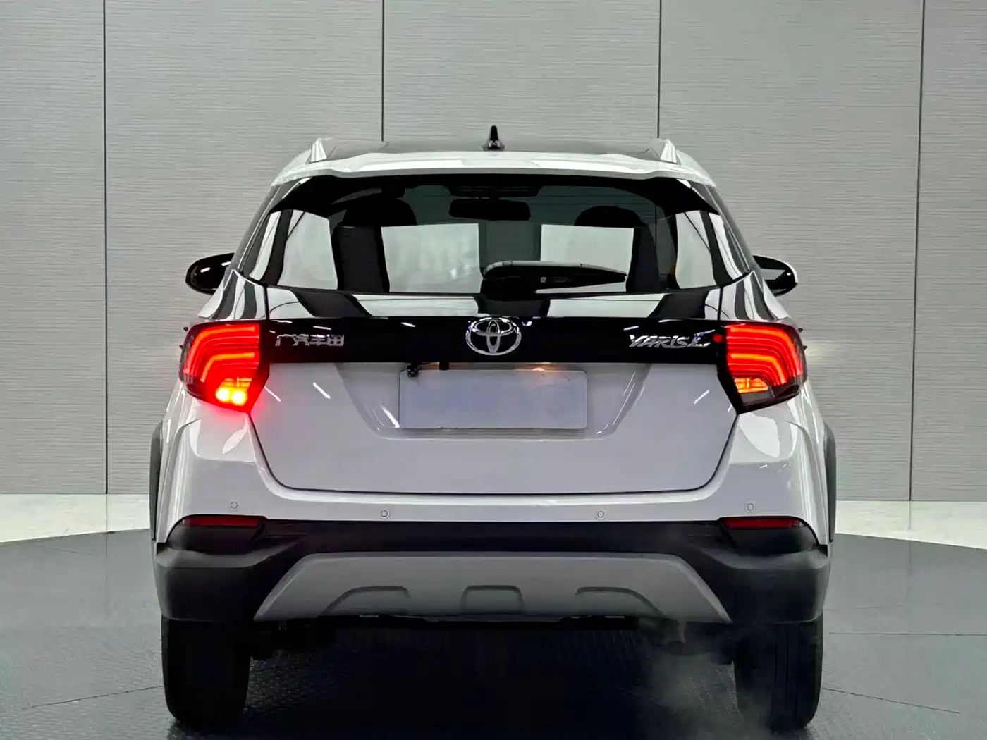 Toyota YARiS L Zhi Xuan 2022 Zhi Xuan X 1.5L CVT Leading PLUS Edition фото 4