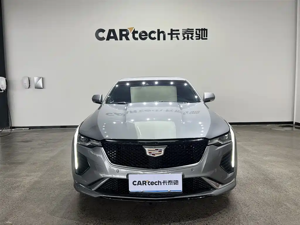CADILLAC CT4