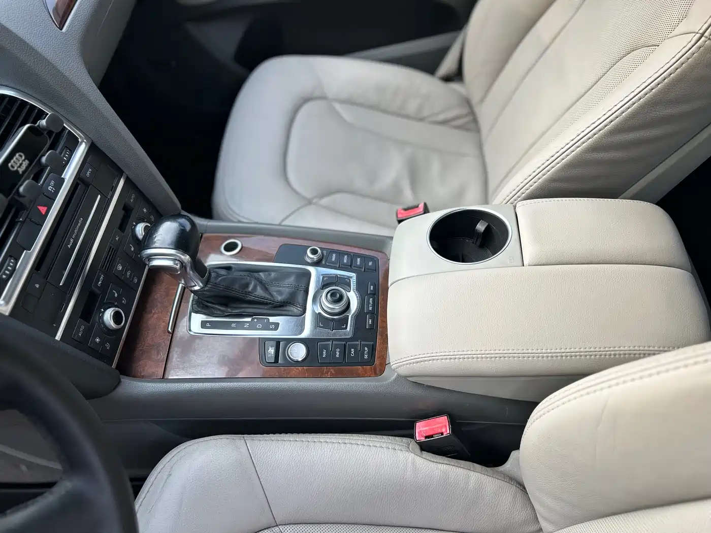 Audi Q7 2012 3.0 TDI Leading Edition фото 13