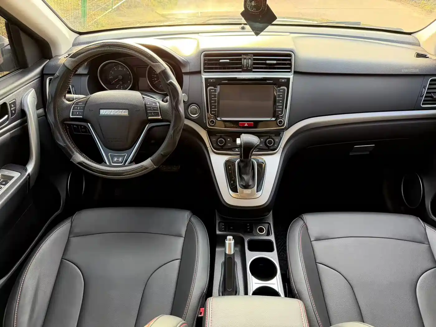 Haval H6 2017 Red Label Sport 1.5T Automatic 2WD Luxury фото 5