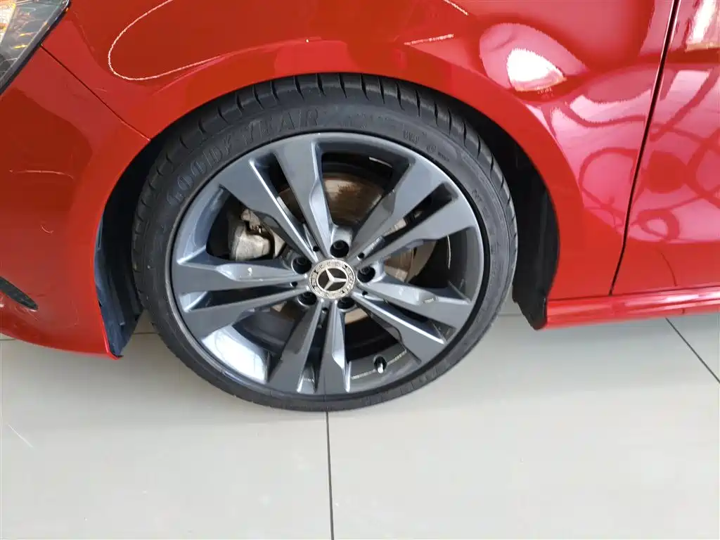 Mercedes-Benz CLA (Import) 2019 CLA 200 Sport фото 25