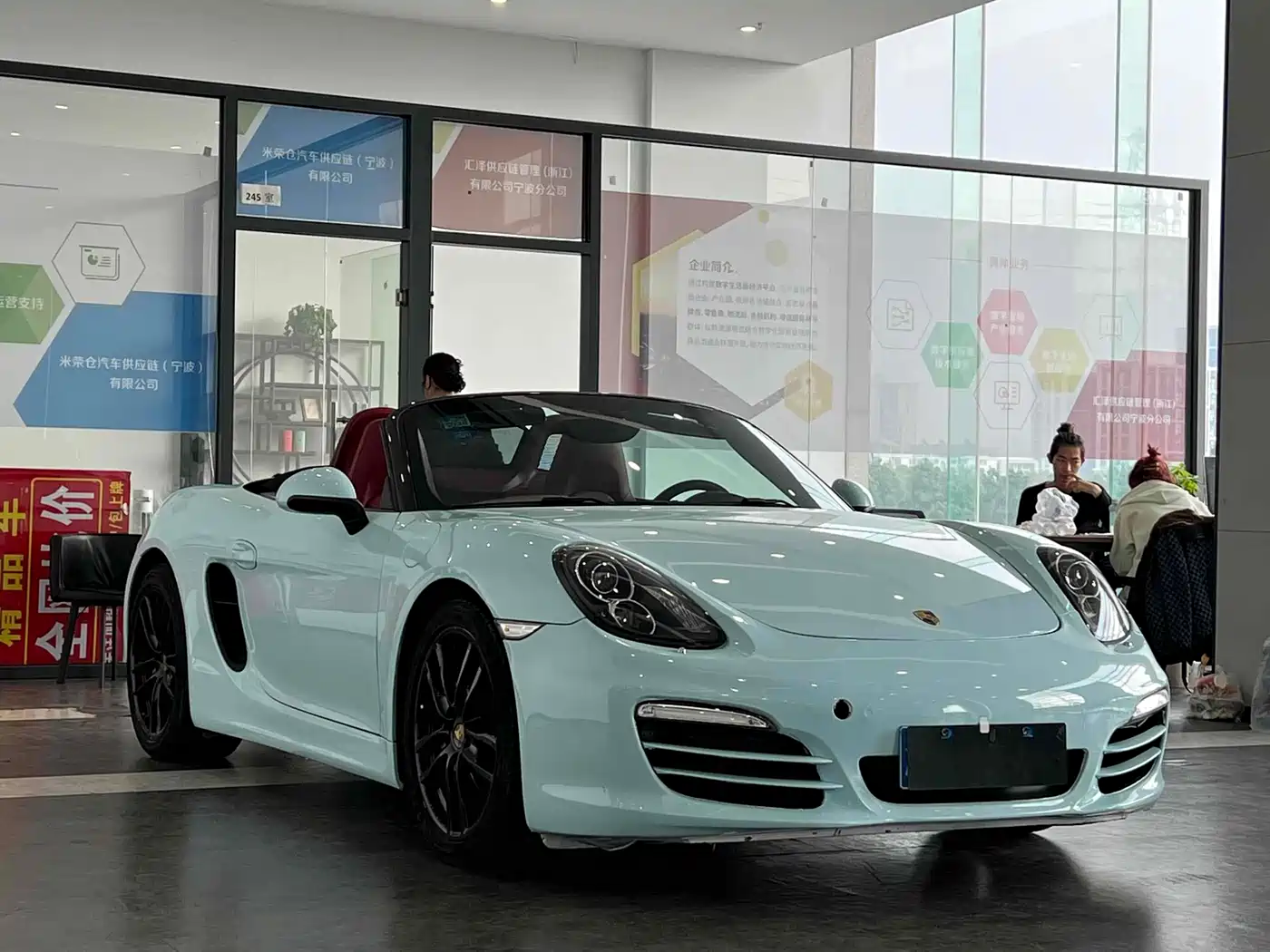 Porsche Boxster 2013 Boxster 2.7L фото 3