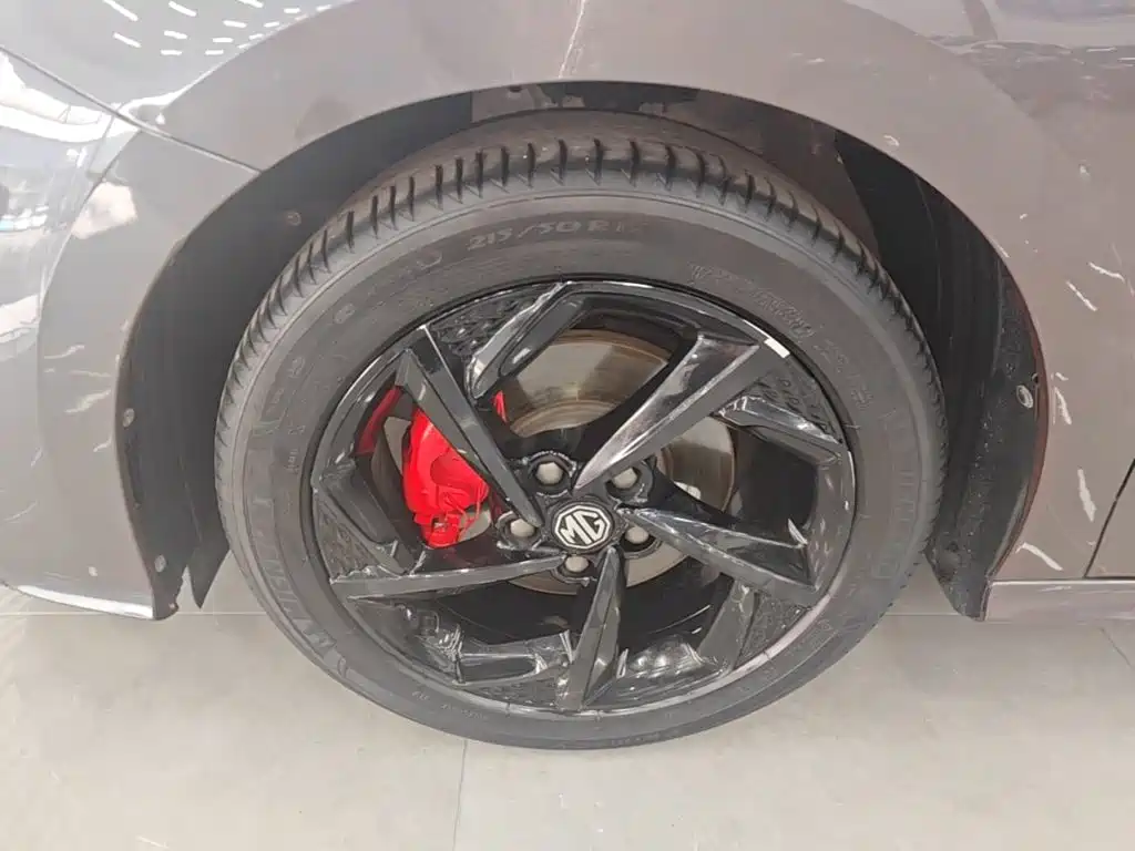 MG MG5 2021 2021 Model 300TGI DCT Youth Luxury Flagship