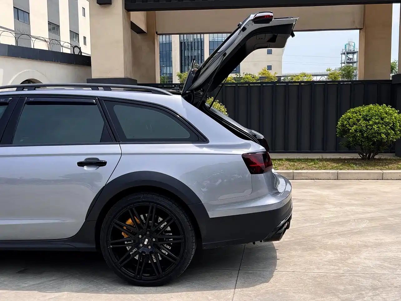 Audi A6 (Import) 2017 3.0T allroad quattro фото 5