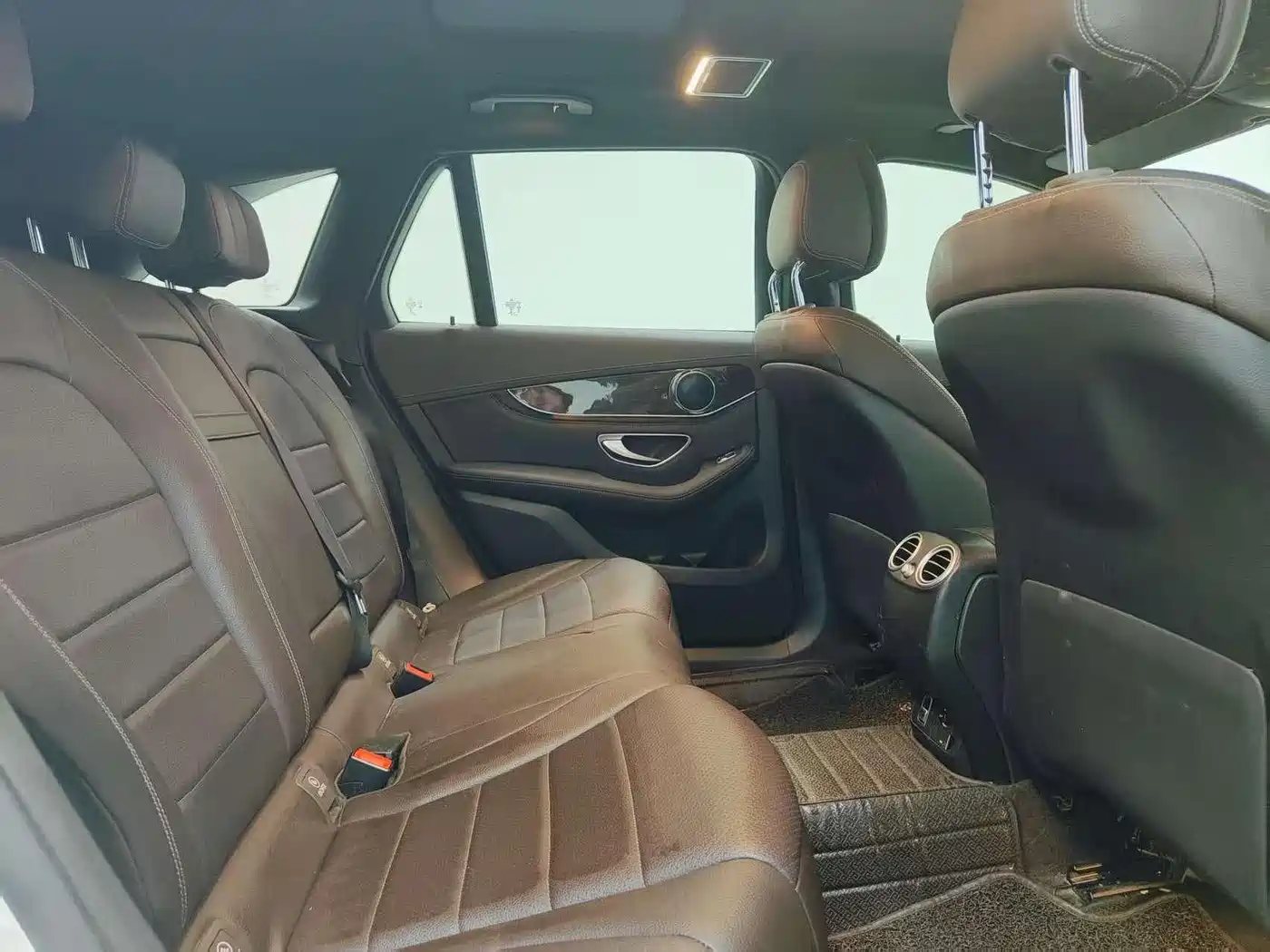 Mercedes-Benz GLC 2019 Facelift GLC 300 L 4MATIC Dynamic фото 13