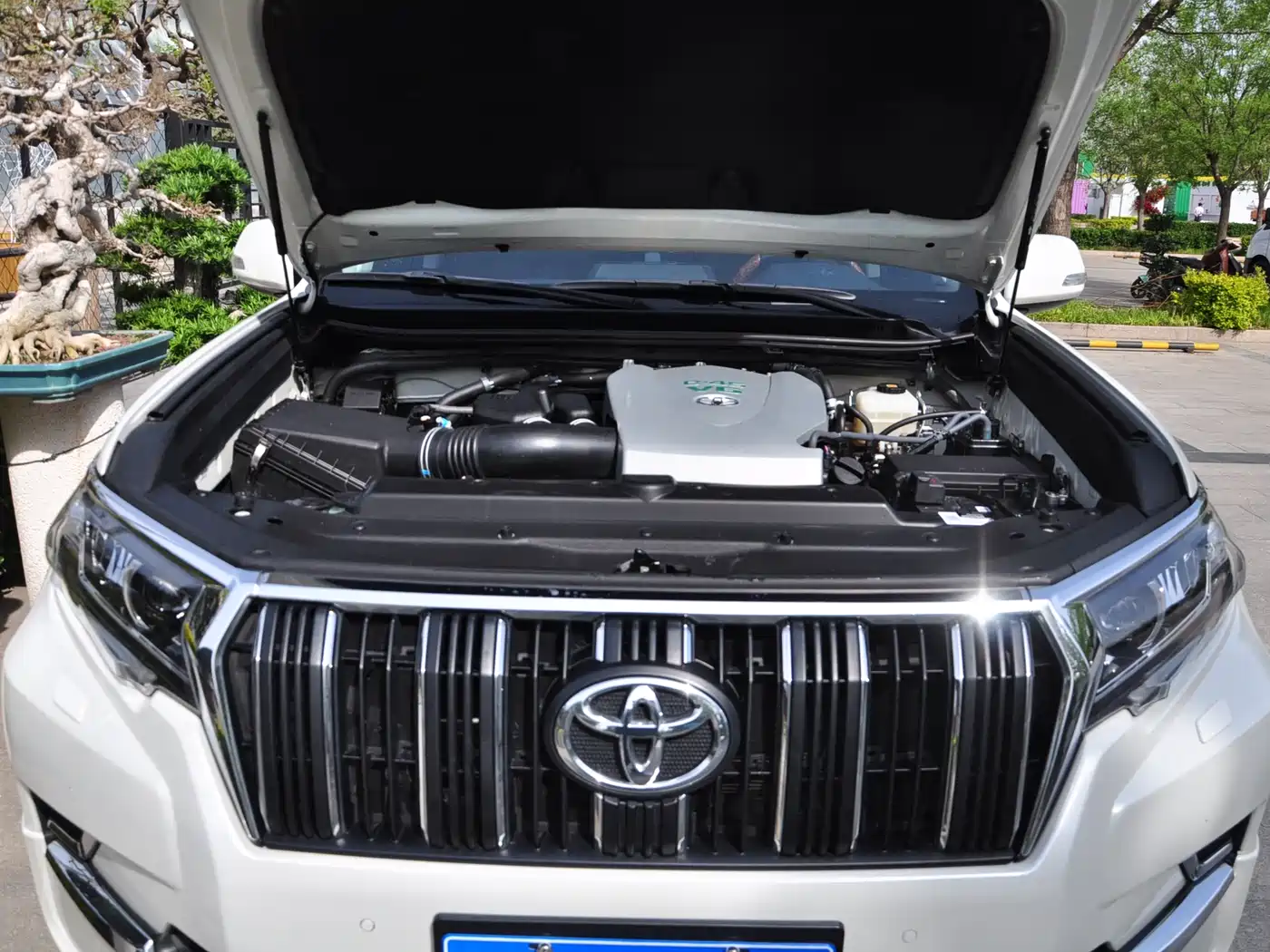 Toyota Prado 2019 3.5L Automatic TX-L Zunxiang Edition with Rear-mounted Spare Tire фото 11