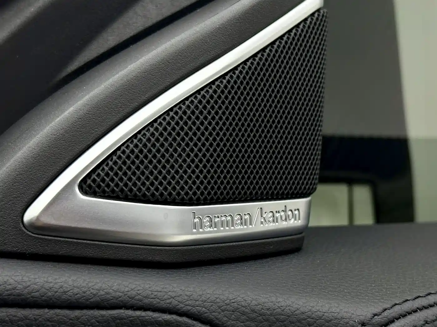 Mercedes-Benz CLS AMG 2015 AMG CLS 63 4MATIC фото 30