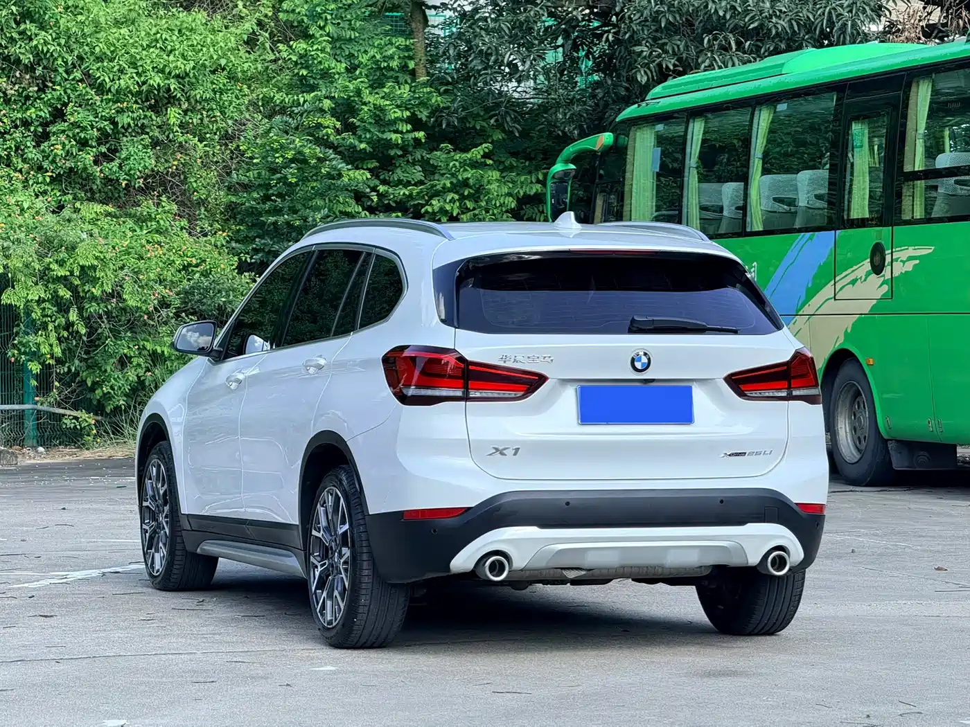 BMW X1 2022 Facelift xDrive25Li Premium Edition фото 15