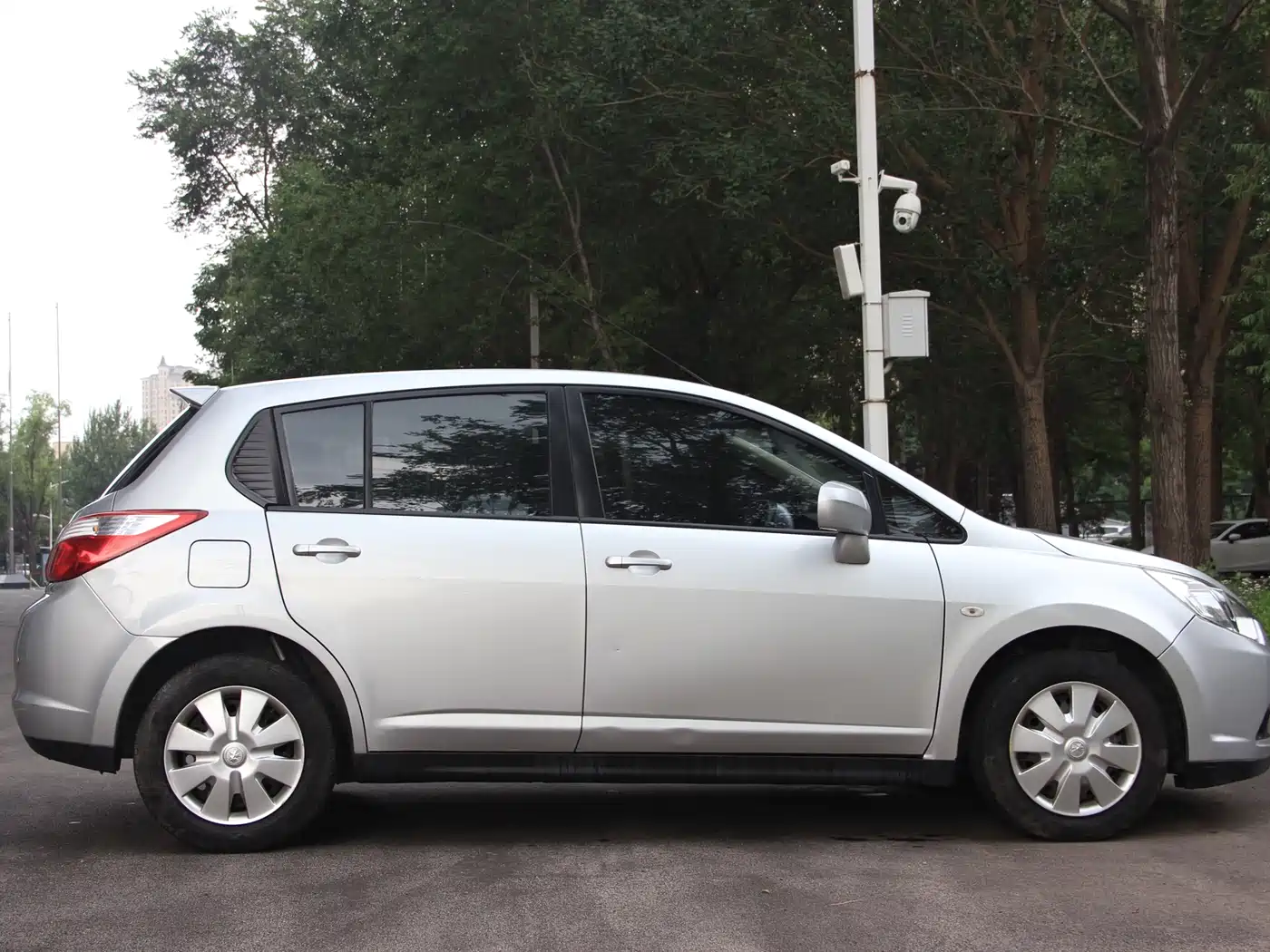 Venucia R50 2014 2013 1.6L Auto Fashion