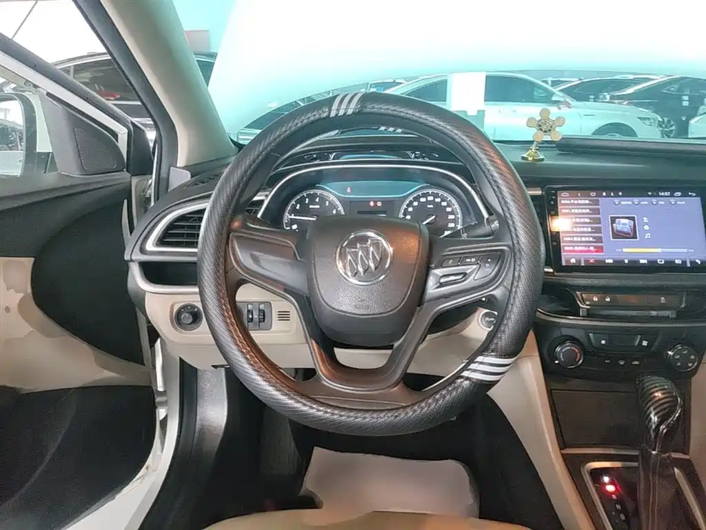 Buick Excelle 2019 15T DCT Progressive Type China VI фото 11