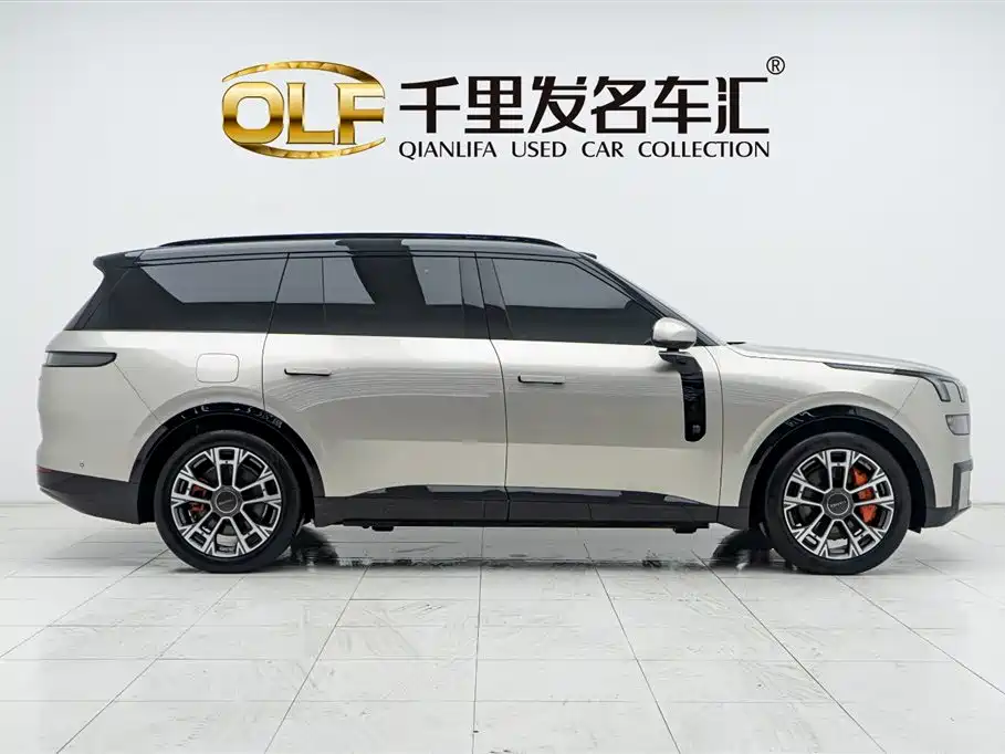 Lynk & Co 900 2025 2.0T Ultra фото 8