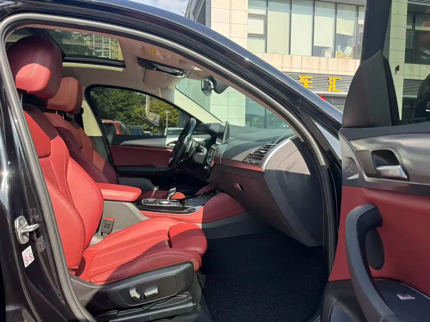 BMW X4 2022 xDrive 25i M Sport Package фото 3