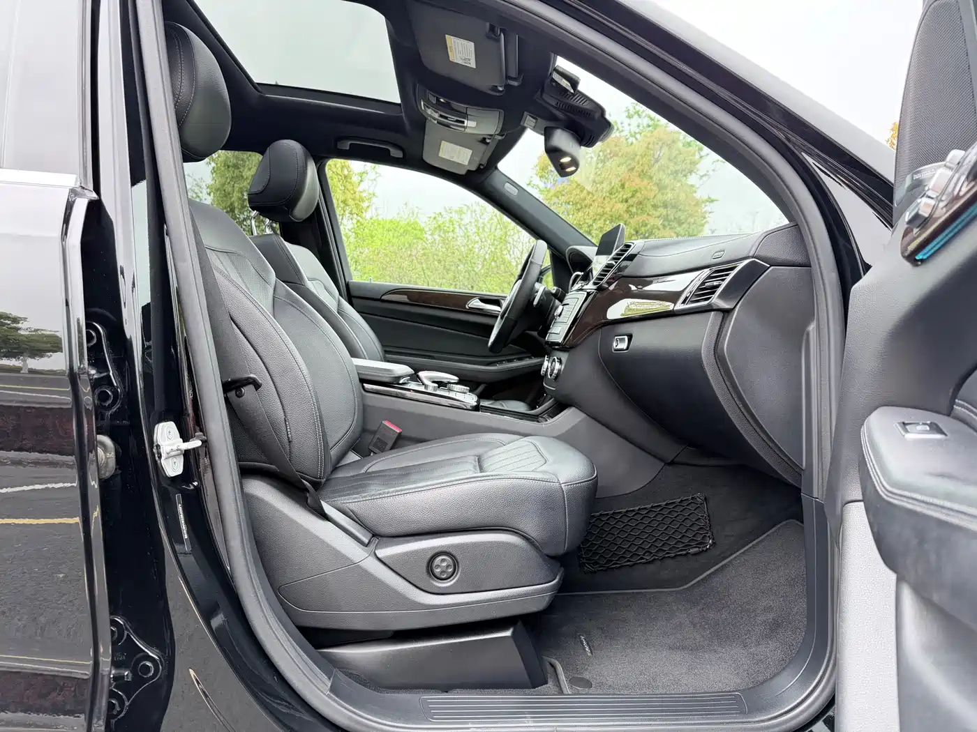 Mercedes-Benz GLS 2018 GLS 400 4MATIC Luxury фото 6
