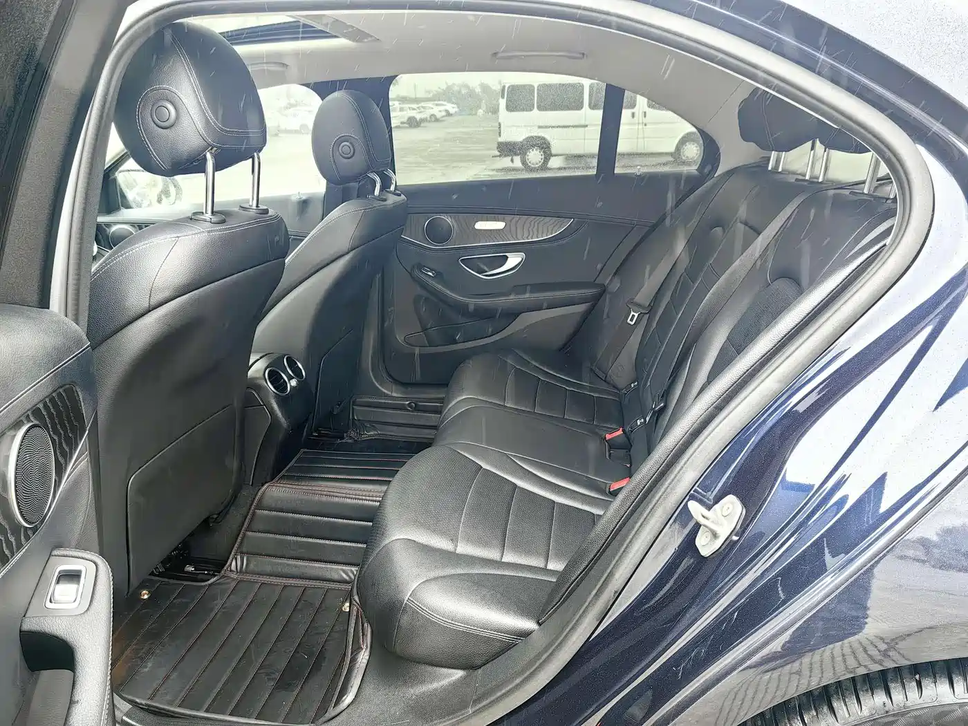 Mercedes-Benz C-Class 2016 C 180 L Sport фото 14