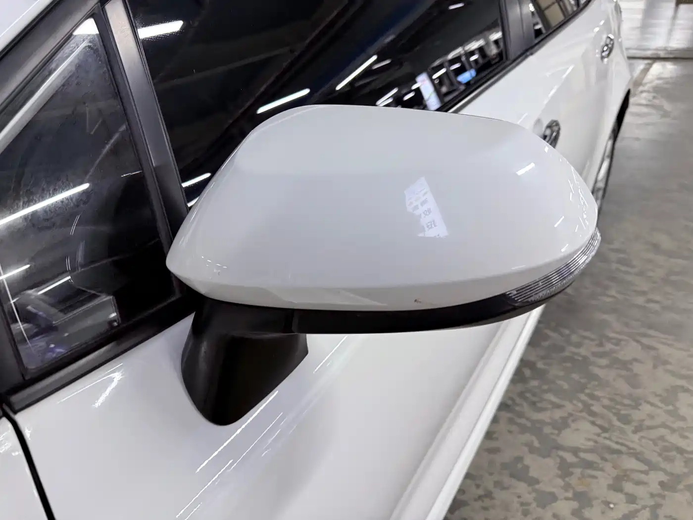Toyota Corolla 2019 Hybrid 1.8L E-CVT GL-i Elite Edition фото 5