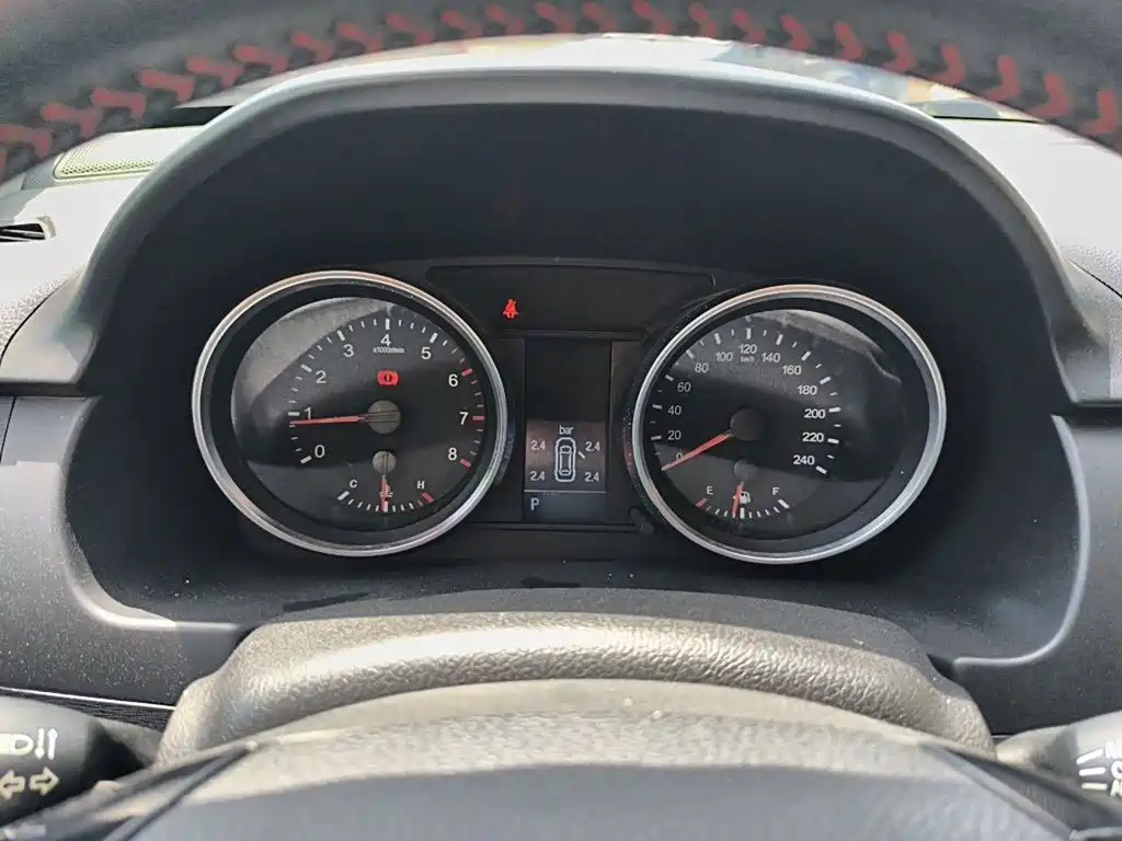 Photo 4 - Haval H6