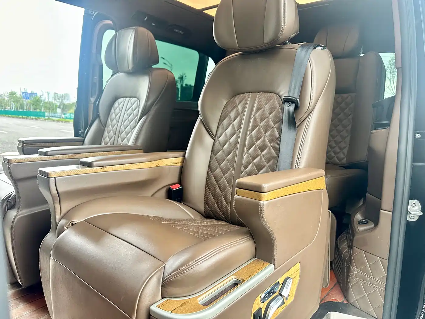 Mercedes-Benz Vito 2018 2.0T Business China V фото 32