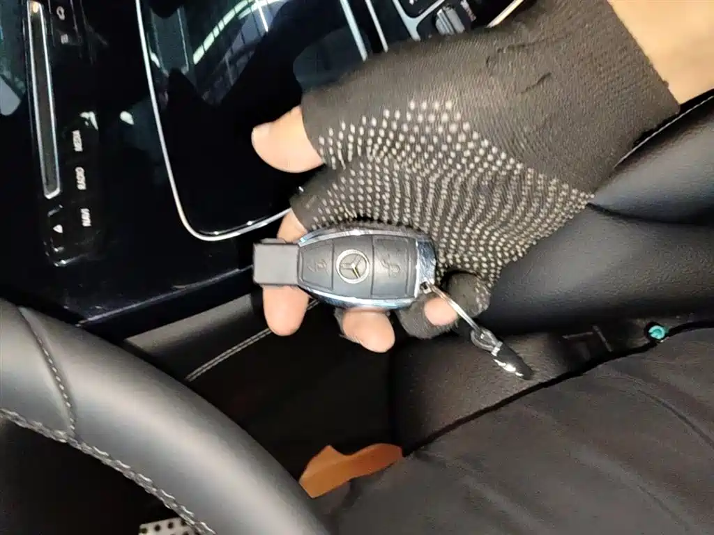 Mercedes-Benz GLC 2016 GLC 200 4MATIC фото 9