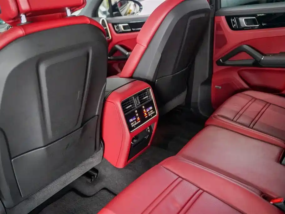 Porsche Cayenne 2020 Cayenne S 2.9T фото 12
