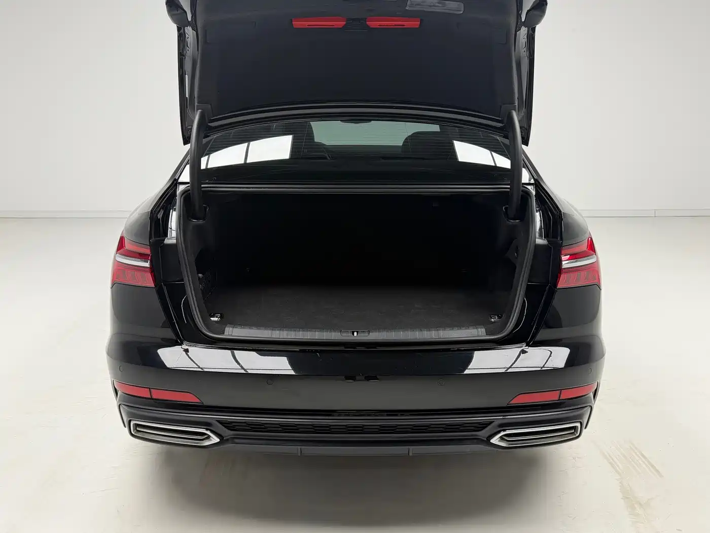 Audi A6L New Energy 2020 55 TFSI e quattro фото 10