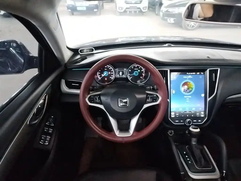 Zotye SR7 2016 2016 1.5T CVT Magic Cube Heart Edition China V