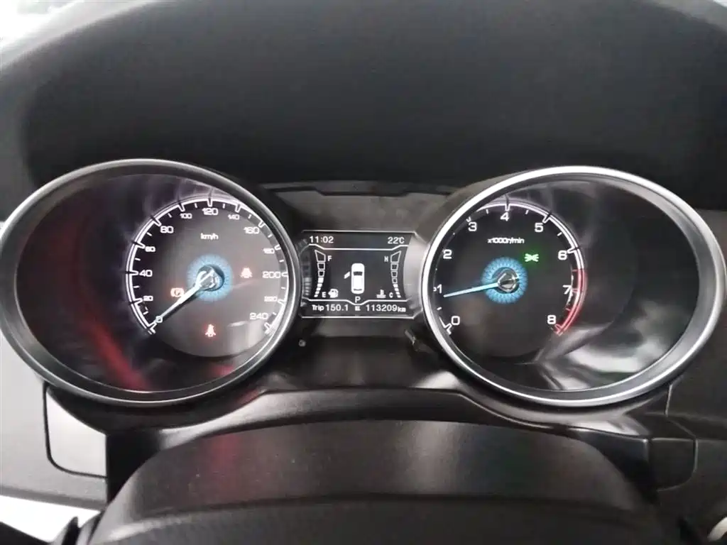 Zotye SR7 2016 2016 1.5T CVT Magic Cube Heart Edition China V