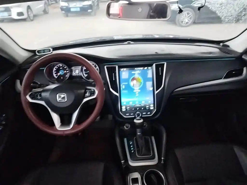 Zotye SR7 2016 2016 1.5T CVT Magic Cube Heart Edition China V