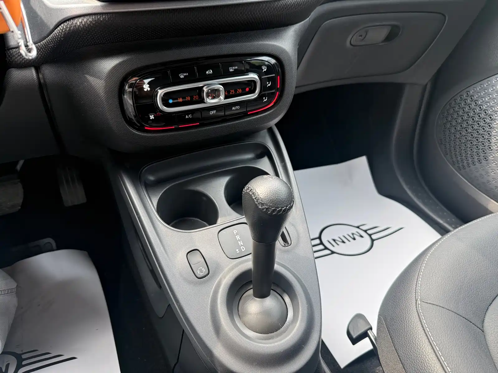 Photo 16 - smart fortwo