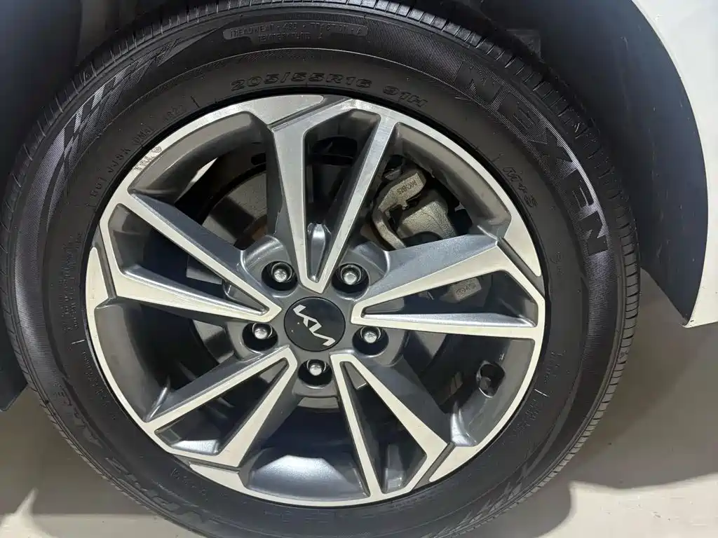 Kia K3 2023 2023 Model 1.5L CVT Luxury Edition