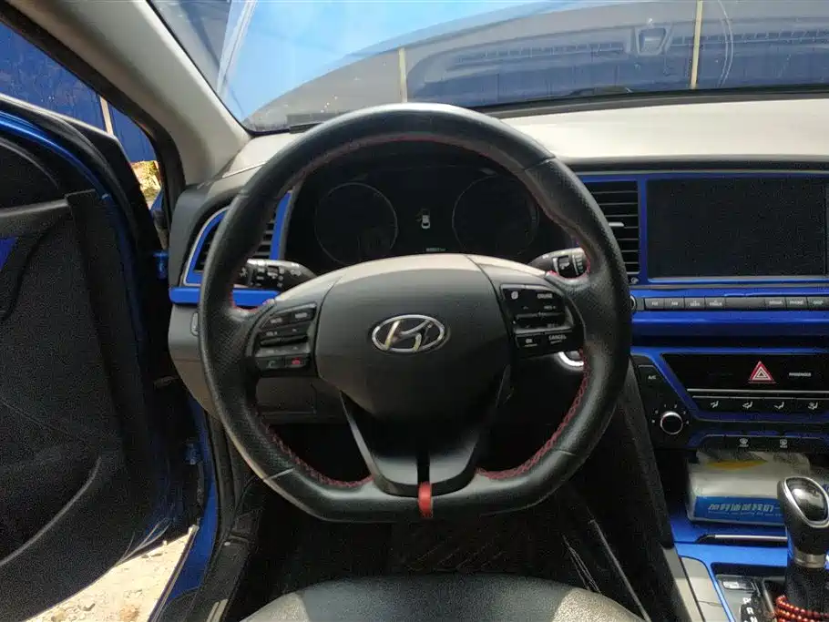 Hyundai Elantra 2018 1.4T DCT Dynamic·Vitality Model фото 15