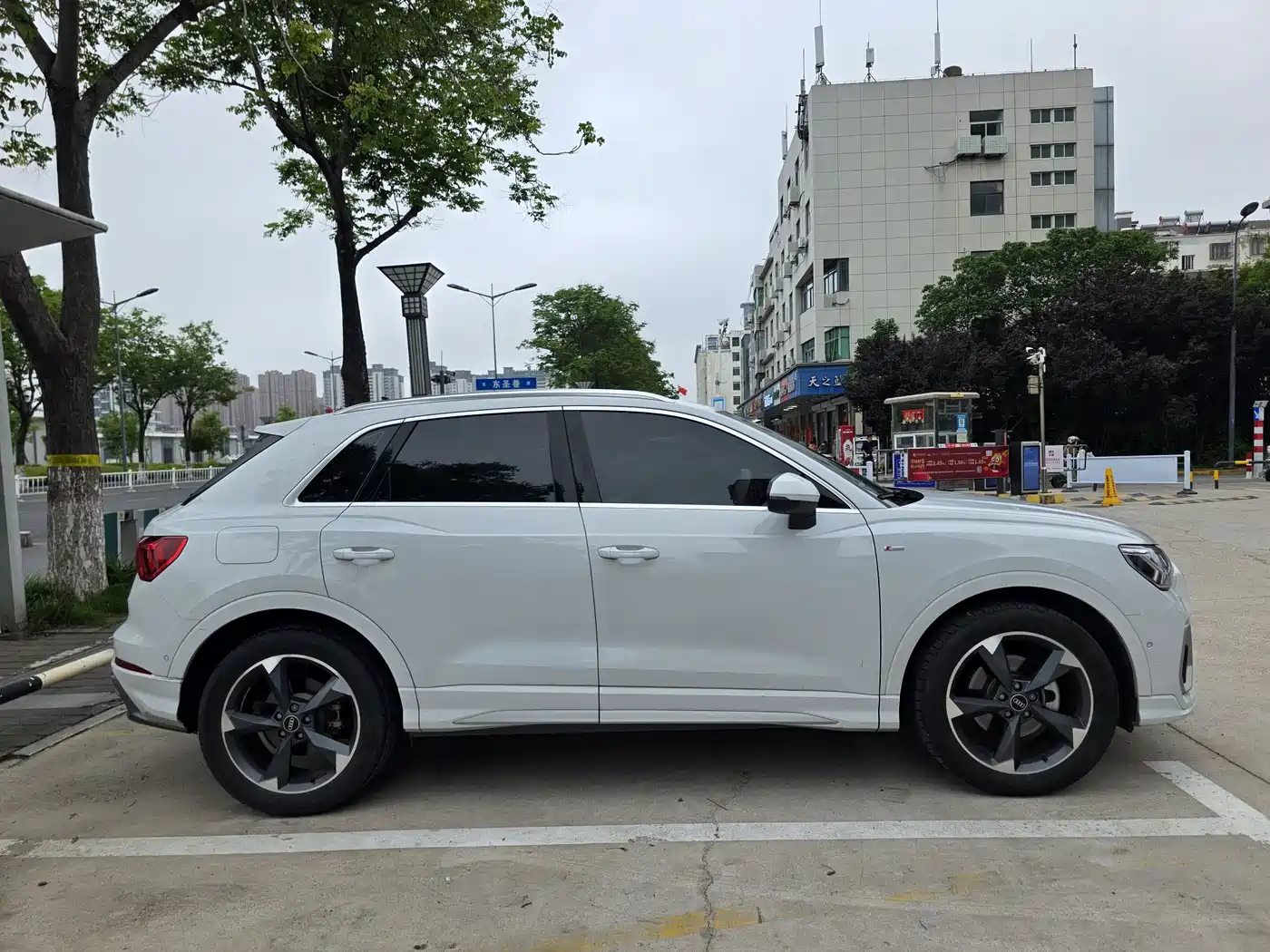 Audi Q3 2023 35 TFSI Fashion Dynamic (1.4T) фото 7