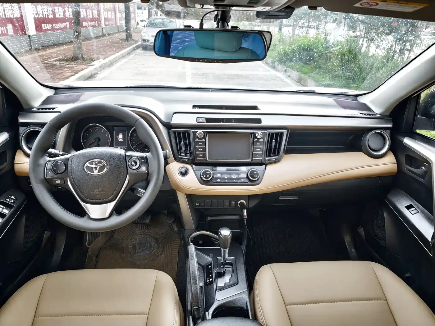 Toyota RAV4 Rongfang 2019 2.0L CVT 2WD Style X Limited Edition China VI фото 6