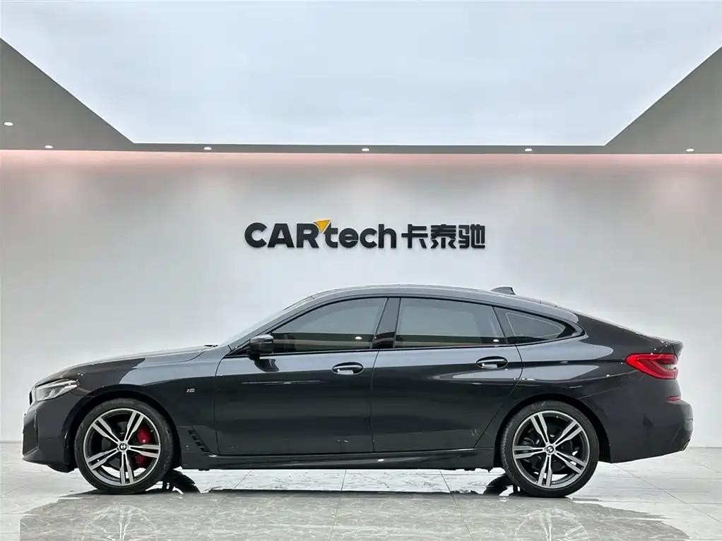 BMW 6 Series GT 2022 Model 630i M Sport Package фото 2