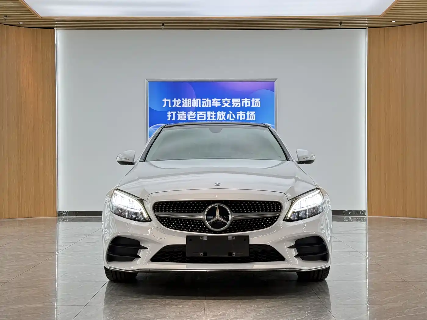 Mercedes-Benz C-Class 2020 C 260 L Sport фото 2