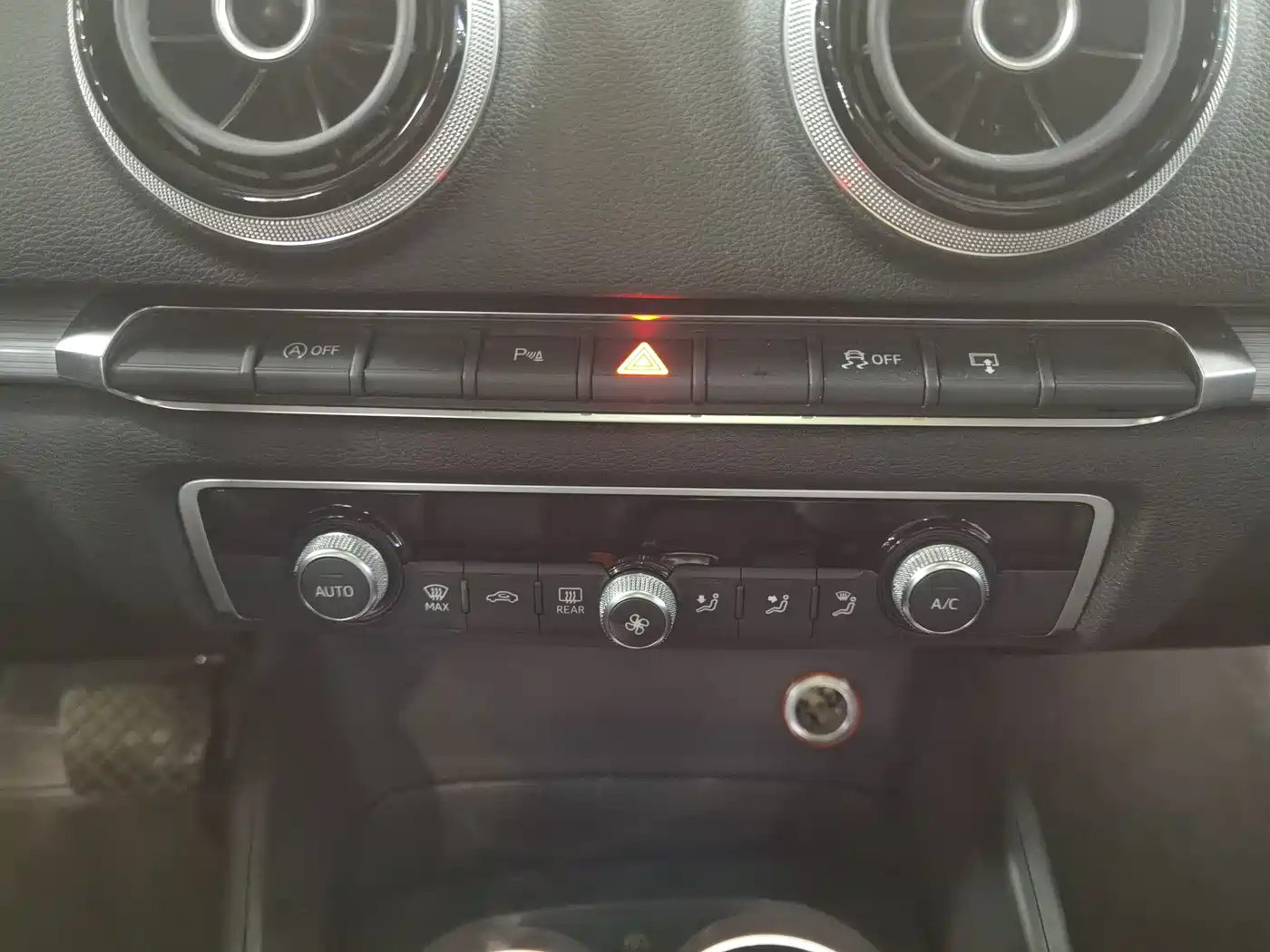 Audi A3 2016 Sportback 35 TFSI Style фото 15
