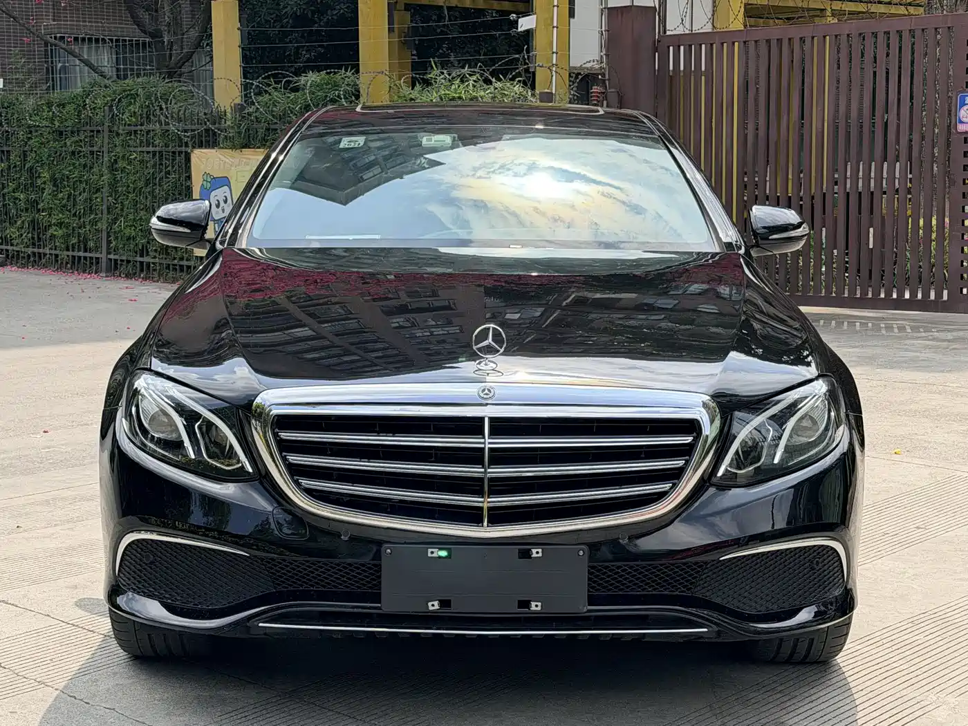 Mercedes-Benz E-Class 2019 E 200 L фото 3
