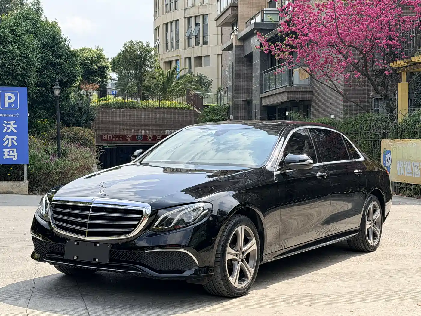 Mercedes-Benz E-Class 2019 E 200 L