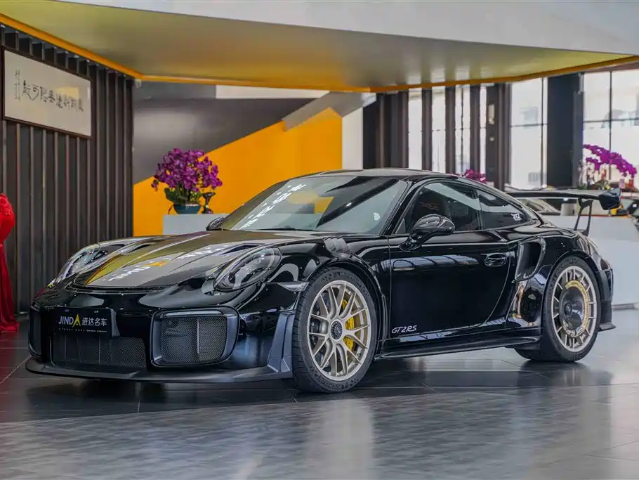 Porsche 911 2018 GT2 RS 3.8T