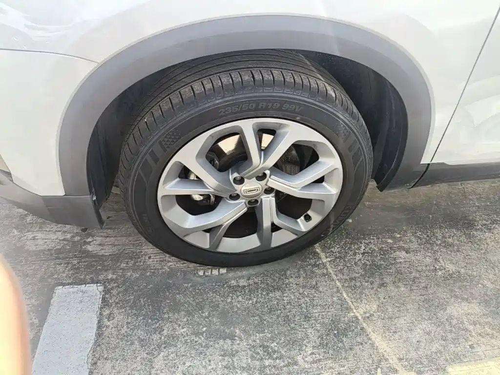 Qoros 7 2020 2020 1.8T Cruise Luxury