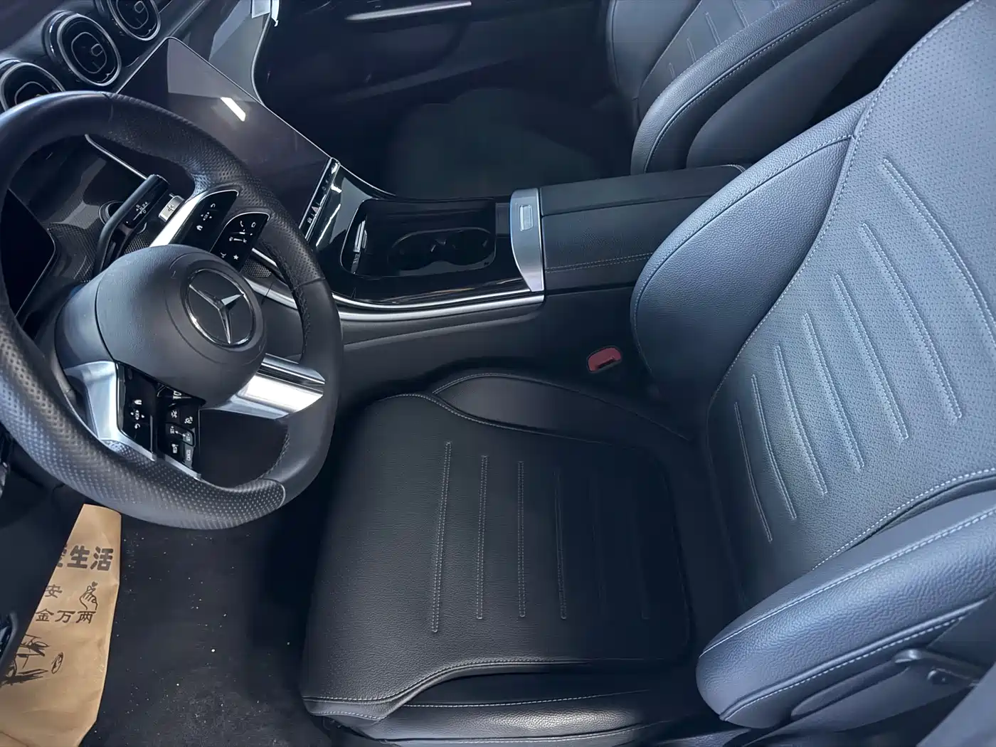 Mercedes-Benz C-Class 2023 Facelift C 260 L Sport Edition фото 4