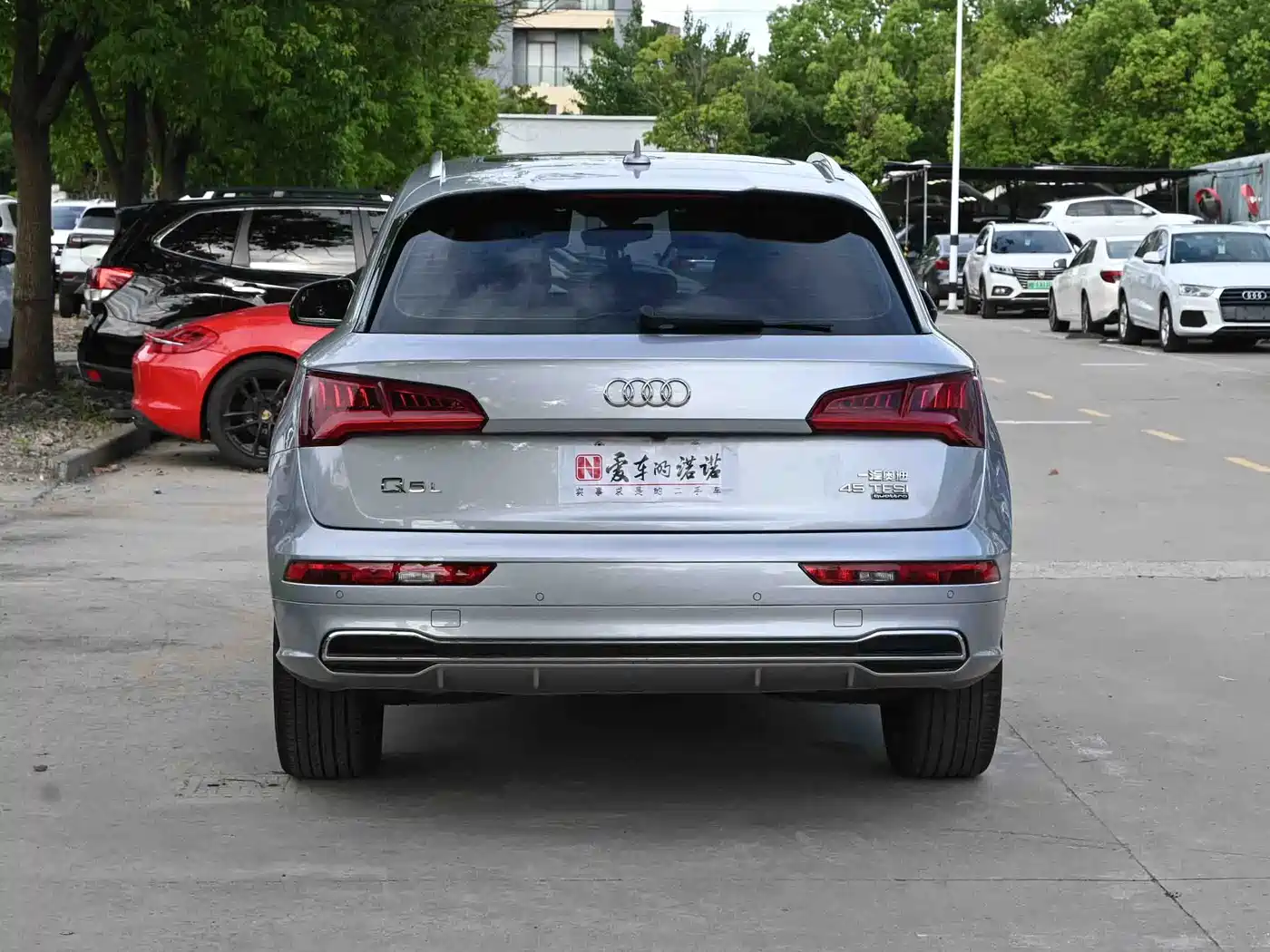 Фото 4 - Audi Q5L