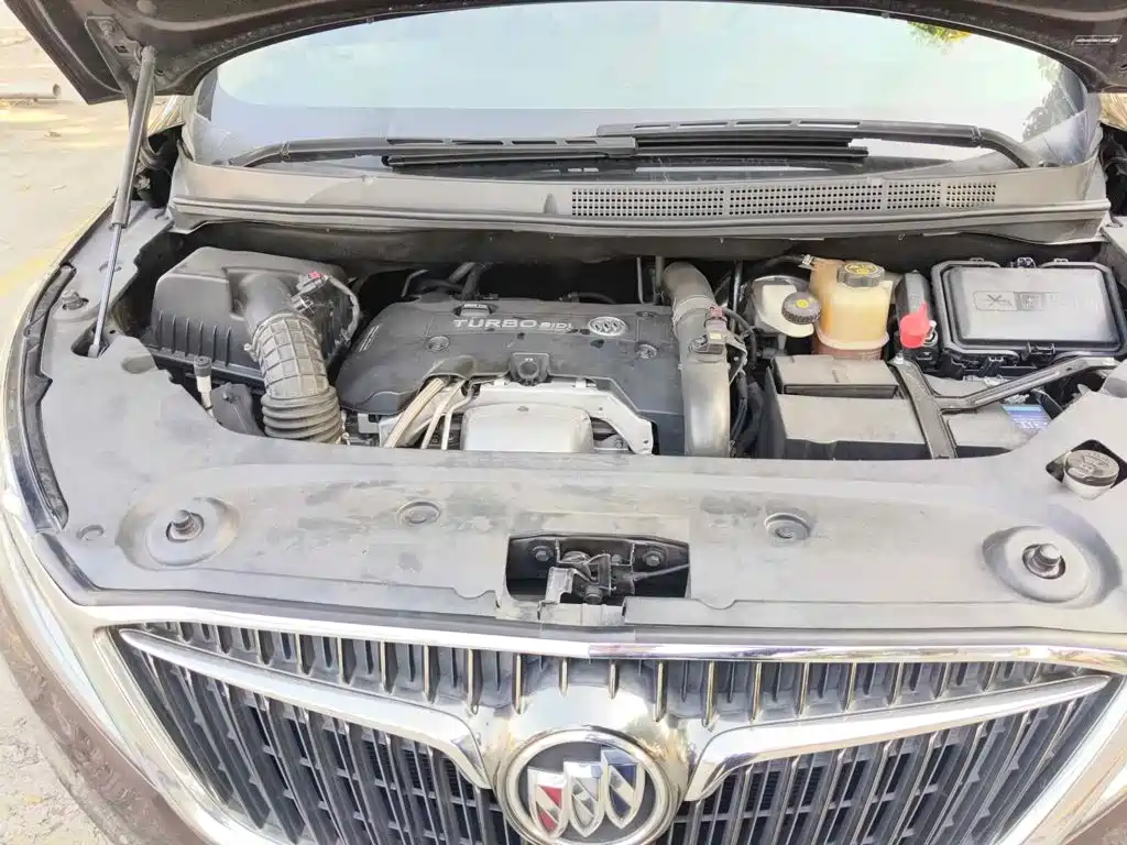 Фото 3 - Buick GL8