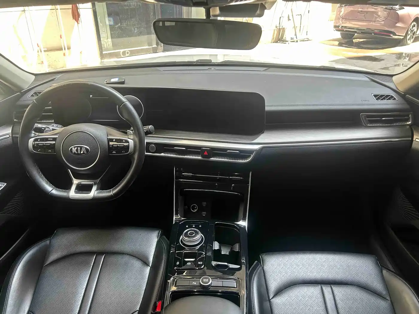 Kia K5 2020 270T CVVD Luxury Edition фото 6