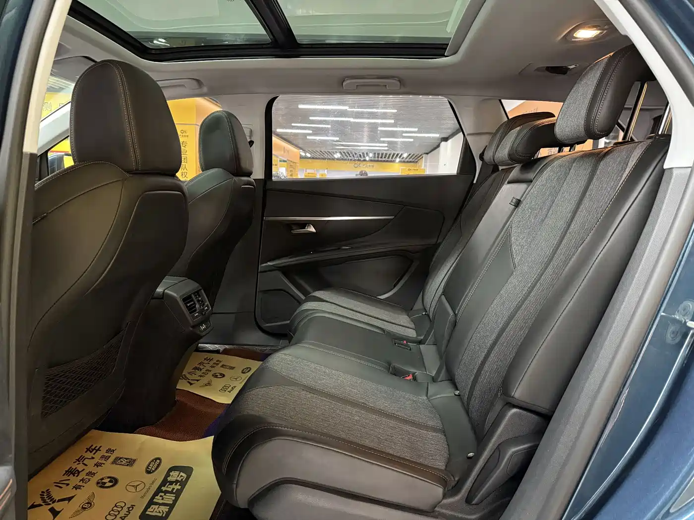 Peugeot 5008 2017 380THP 7-seat Elite Edition фото 12