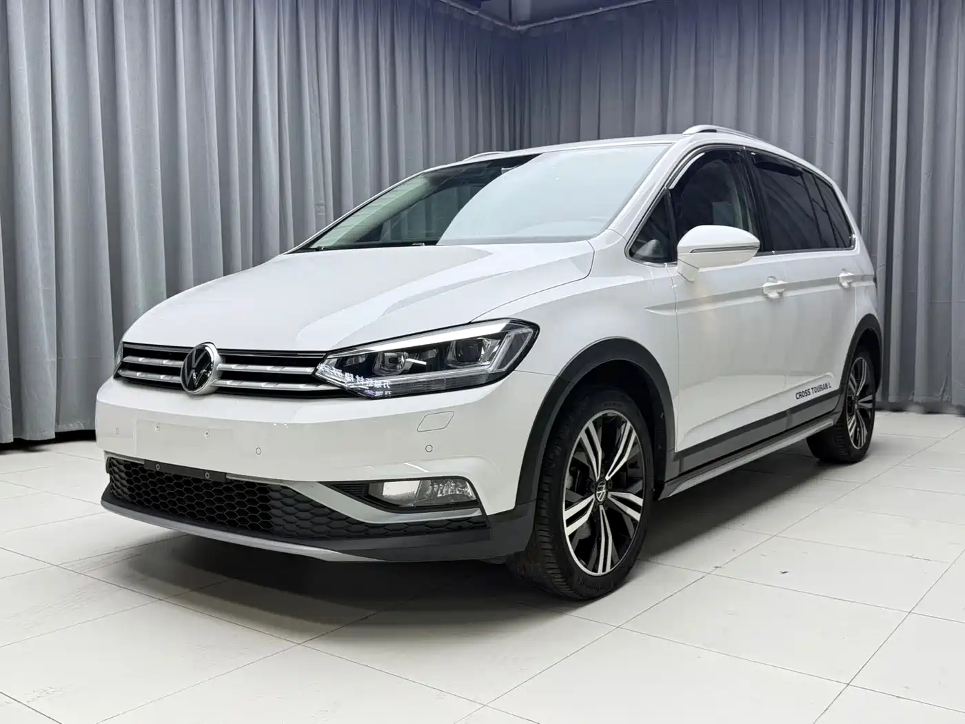 Volkswagen Touran 2023 2022 Touran L 280TSI DSG Explorer 6-seater